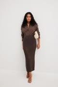 NA-KD Chenille Knitted Maxi Skirt - Brown