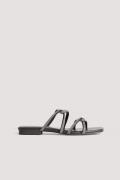 NA-KD Shoes Lave sandaler med stropper - Black