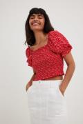 NA-KD Boho Resirkulert resirkulert kort smock-topp - Red,Flower