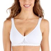 Swegmark BH Beautiform Soft Bra Fairtrade Molded Cups Hvit B 90 Dame