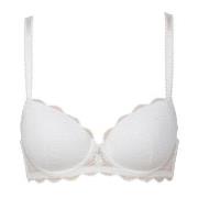 Trofe Julia Lace Padded Bra BH Hvit polyamid B 80 Dame