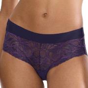 Triumph Truser Body Make-Up Illusion Lace Shorty Mørkelilla 36 Dame