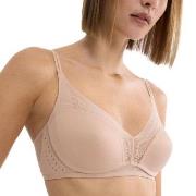 Triumph BH Breathe and Lift Smart N EX Beige Fit Smart 2 Dame