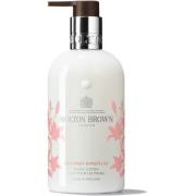 Limited Edition Heavenly Gingerlily Hand Lotion, 300 ml Molton Brown H...