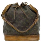Pre-owned Brown Canvas Louis Vuitton Noe
