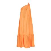 Oransje Asymmetrisk Kjole med Off-Shoulder Design