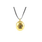 Pre-owned Metal chanel-jewelry