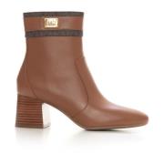 Padma Leather boots