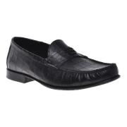 Loafer in black with crocodile print