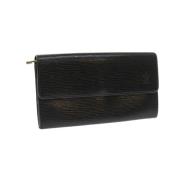 Pre-owned Leather wallets