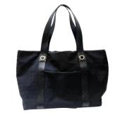 Pre-owned Canvas handbags