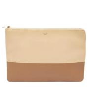 Pre-owned Leather clutches