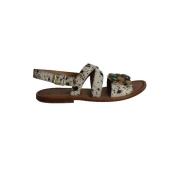 Pre-owned Cotton sandals