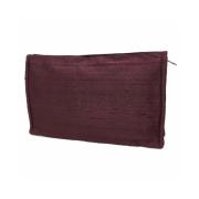 Pre-owned Silk clutches