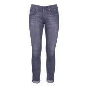 Slim-fit Jeans