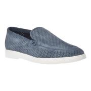 Loafer in indigo perforated suede