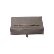 Pre-owned Leather clutches