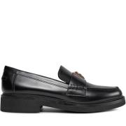 Sorte skinnloafers for kvinner