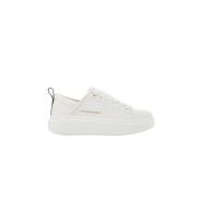 Eco Wembley Total White Sneakers