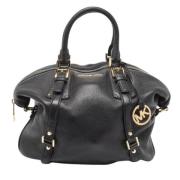 Pre-owned Leather handbags