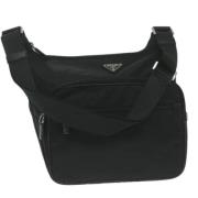 Pre-owned Nylon shoulder-bags