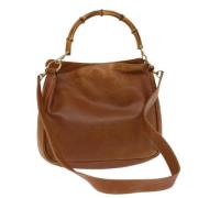 Pre-owned Leather handbags