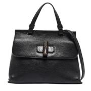 Pre-owned Leather handbags