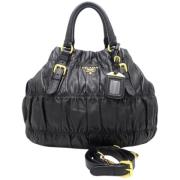 Pre-owned Leather prada-bags