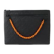 Pre-owned Leather clutches