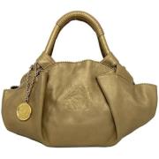 Pre-owned Fabric handbags