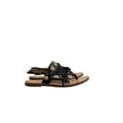 Pre-owned Leather sandals