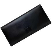 Pre-owned Leather wallets