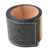 Pre-owned Leather bracelets