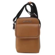 Pre-owned Leather shoulder-bags