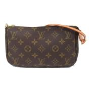 Pre-owned Canvas louis-vuitton-bags