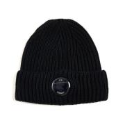 Sort Ribbet Ull Beanie Lue