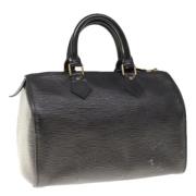 Pre-owned Leather handbags