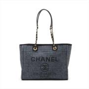 Pre-owned Canvas chanel-bags