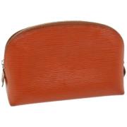 Pre-owned Leather pouches