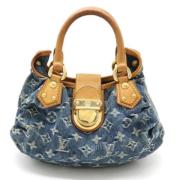 Pre-owned Canvas handbags