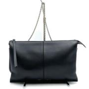 Pre-owned Leather shoulder-bags