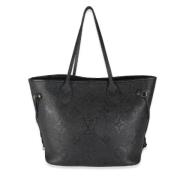 Pre-owned Leather totes