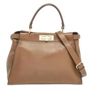 Pre-owned Leather handbags