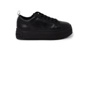 Sort Skinn Sporty Sneakers