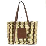 Pre-owned Fabric handbags