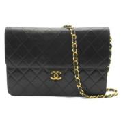 Pre-owned Leather chanel-bags