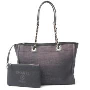 Pre-owned Canvas chanel-bags