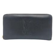 Pre-owned Leather wallets