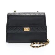 Pre-owned Leather chanel-bags