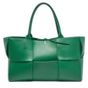 Pre-owned Leather totes